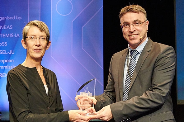 הנציבות האירופית העניקה את "פרס החדשנות" לפרופ' חאיק